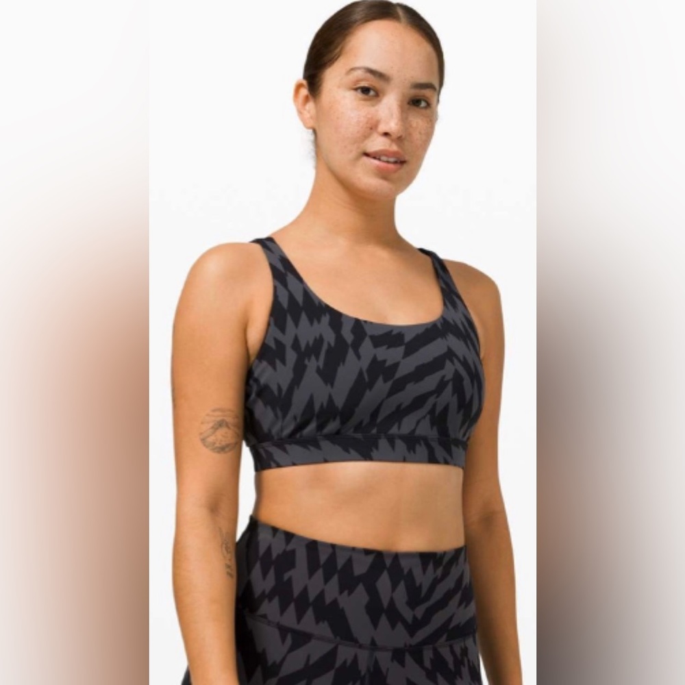 Lululemon • Energy Sports Bra • Size 6